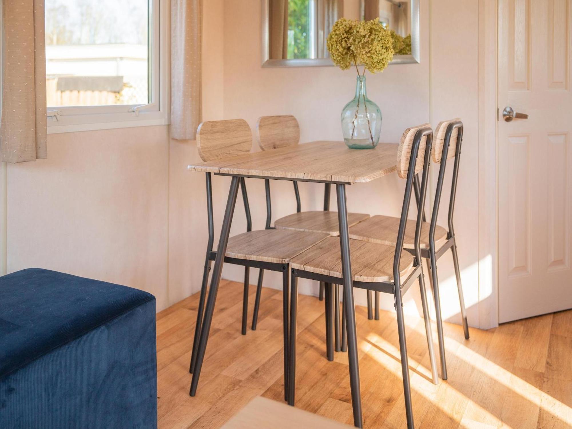 Cosy Holiday Home In Appelscha With Garden Eksteriør billede